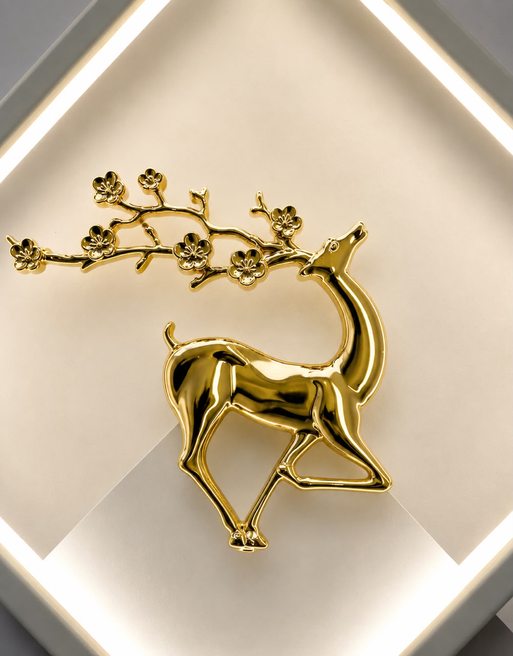 Glintac Deer Wall Light With Bulb (White)
