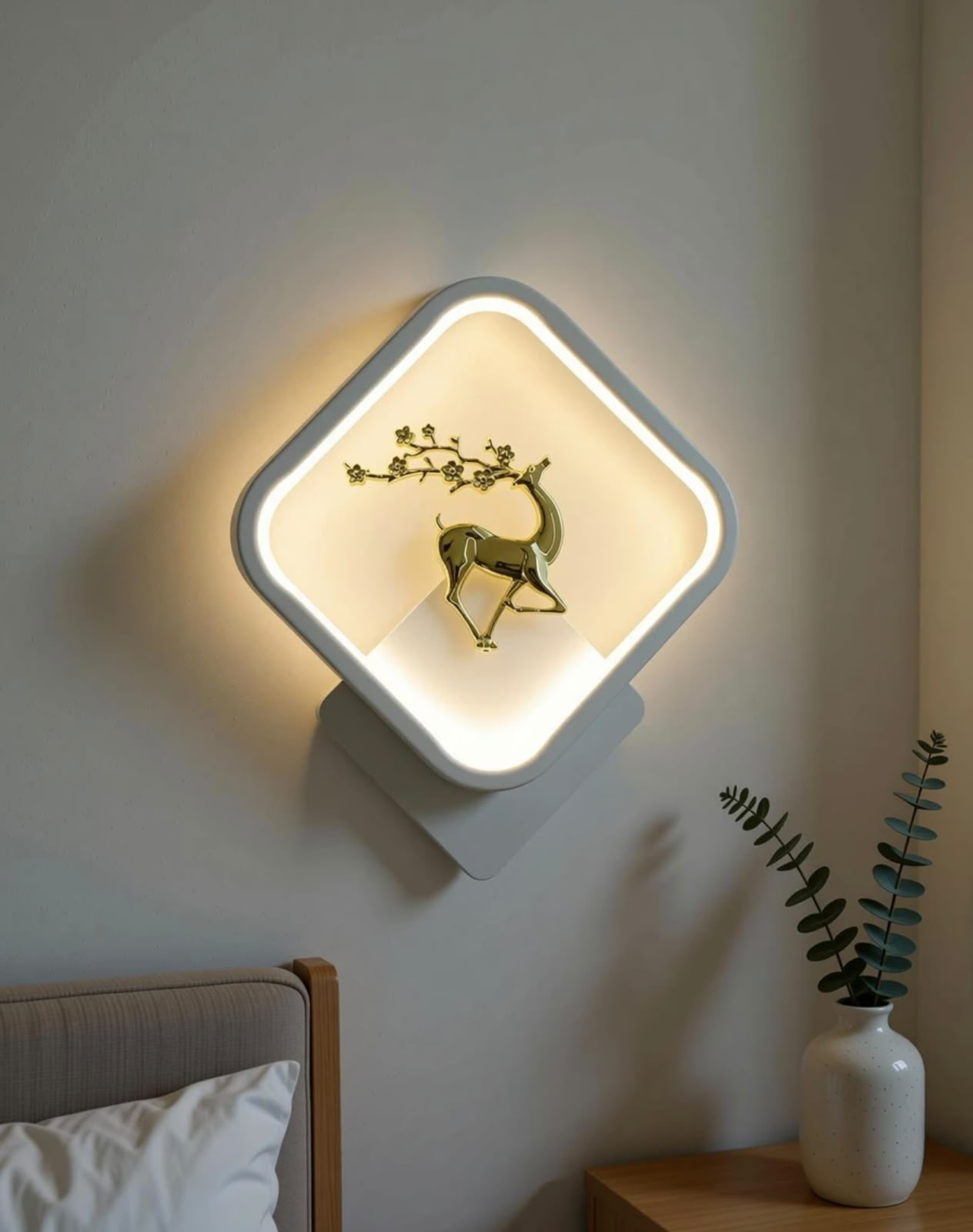 Glintac Deer Wall Light Wall Lamp With Bulb (DIAMOND)